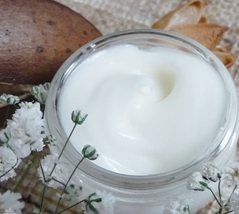 Crema contur de ochi Flori de Portocal